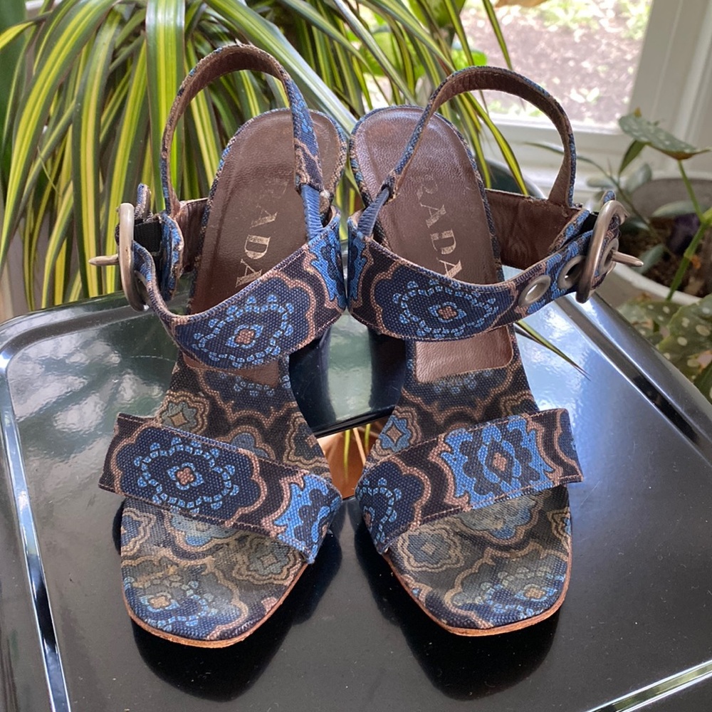 Prada chunky heel 35
